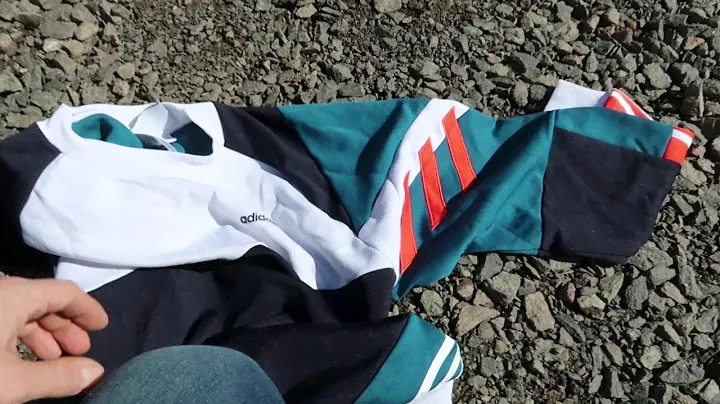 Retro Unboxing Adidas Crewneck Sweater - Cactus Jerk Vintage (S1E4) Unpacking Oldschool 90s